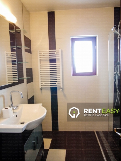 De inchiriat! Apartament cu doua camere situat in zona Tg. Cucu