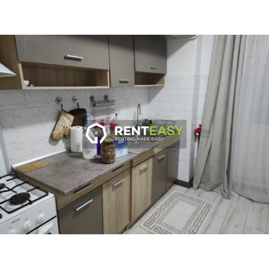 Apartament cu 4 camere de inchiriat situat in Pacurari zona Petru Poni