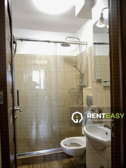 De inchiriat ! Apartament cu doua camere situat in zona Podu Ros