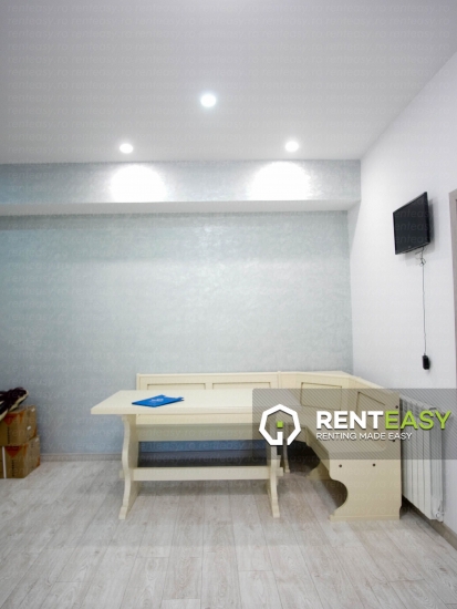 Prima inchiriere! Apartament cu 3 camere situat in bloc nou - Bucsinescu
