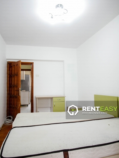 De inchiriat ! Apartament cu trei camere situat in zona Pacurari - Petru Poni