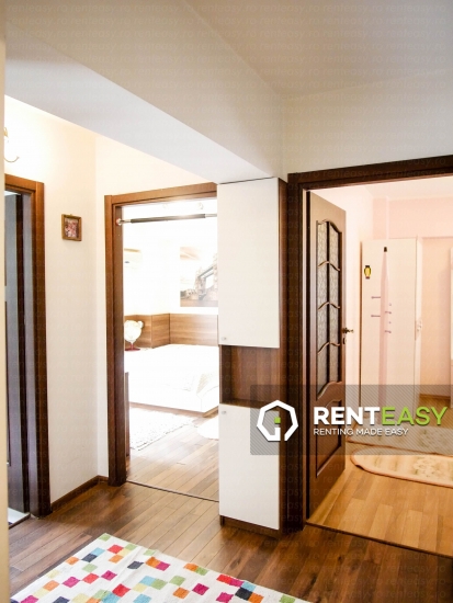 De inchiriat ! Apartament cu 4 camere situat in zona Piata Unirii