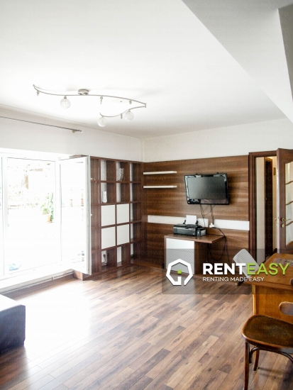 De inchiriat ! Apartament cu 4 camere situat in zona Piata Unirii