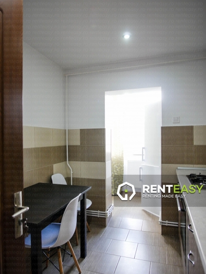 De inchiriat ! Apartament cu doua camere situat in zona Podul de Fier