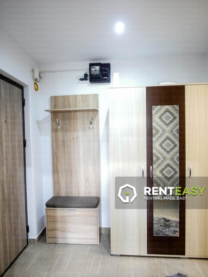 De inchiriat ! Apartament cu doua camere situat in zona Podul de Fier