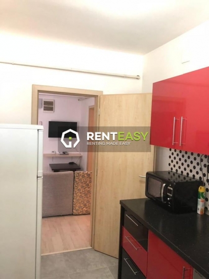 De inchiriat ! Apartament cu trei camere in bloc nou situat in zona Podu de Fier