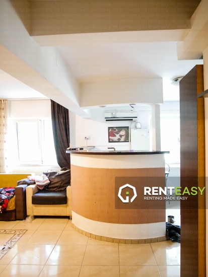Apartament cu 2 camere de inchiriat situat in zona Piata Unirii