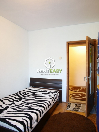 Apartament 3 camere Tg. Cucu