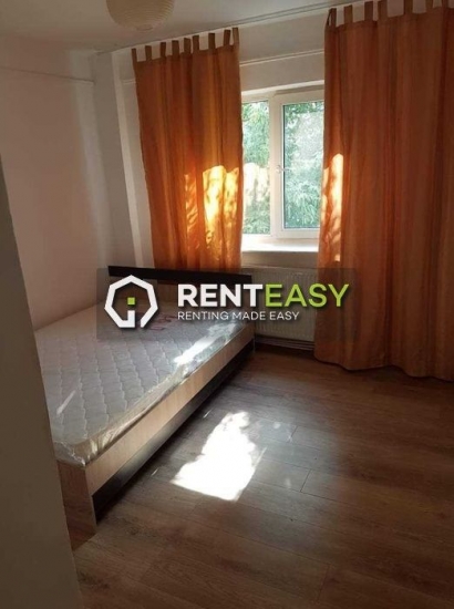 De inchiriat ! Apartament cu trei camere de inchiriat situat in zona Tg. Cucu