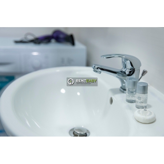 De inchiriat ! Apartament cu doua camere in bloc nou situat in zona Palas - Lazar Apartments