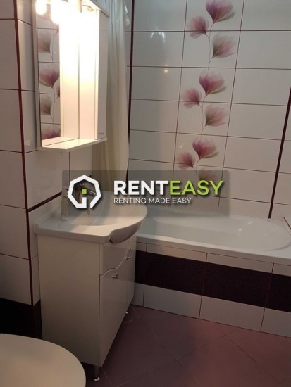 De inchiriat ! Apartament cu trei camere situat in zona Bulevardul Independentei