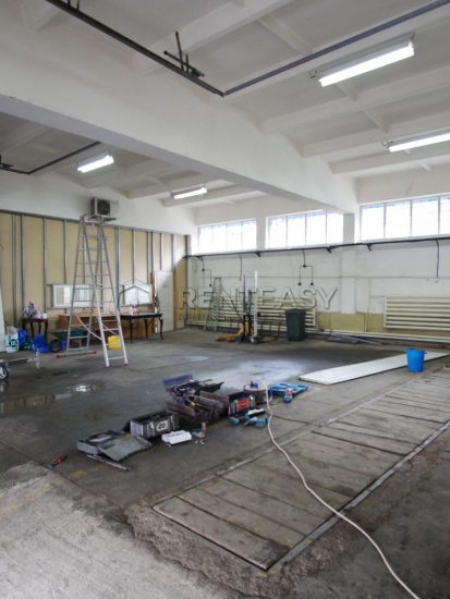 Hala industriala cu spatiu de birouri Tatarasi