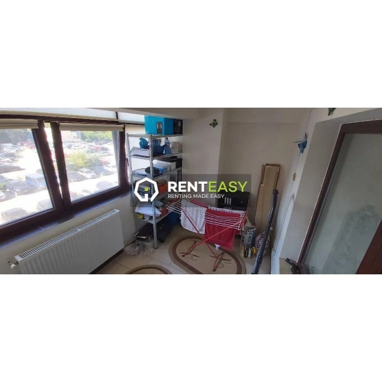 De inchiriat ! Apartament cu 4 camere situat in zona Hala Centrala