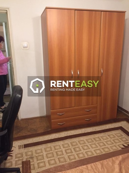De inchiriat ! Apartament cu trei camere situat pe Bulevardul Stefan Cel Mare