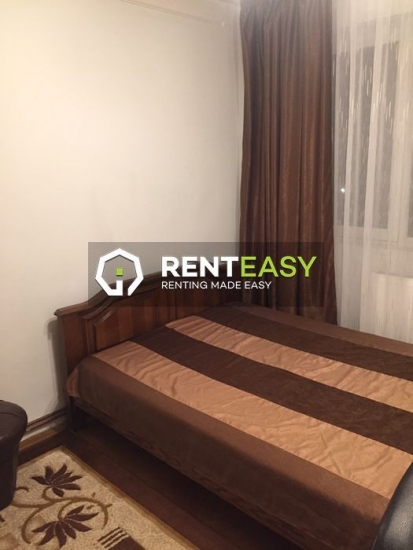 De inchiriat ! Apartament cu trei camere situat pe Bulevardul Stefan Cel Mare
