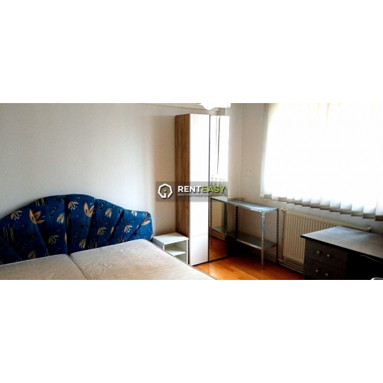 Apartament cu 3 camere de inchiriat situat in Iasi - zona Piata Unirii