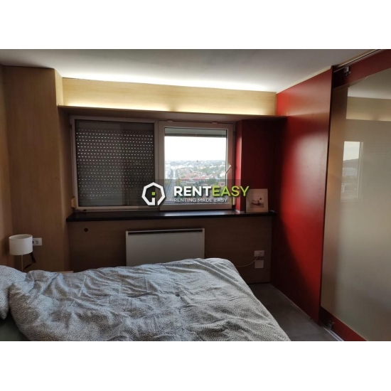 De inchiriat ! Apartament cu doua camere situat in zona Piata Unirii
