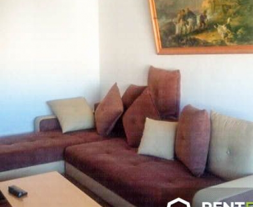 De inchiriat ! Apartament cu trei camere situat in zona Moldova Mall