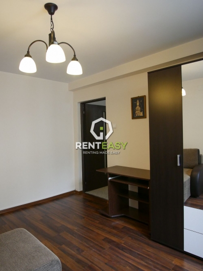 Apartament o camera Gara