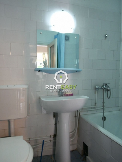 Apartament o camera Gara