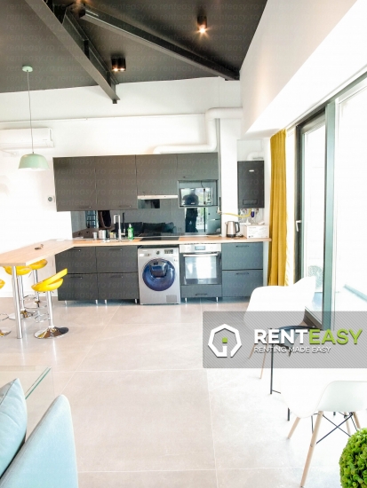 Prima inchiriere ! Penthouse cu 3 camere in bloc nou situat in zona Podu Ros