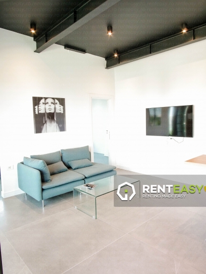 Prima inchiriere ! Penthouse cu 3 camere in bloc nou situat in zona Podu Ros