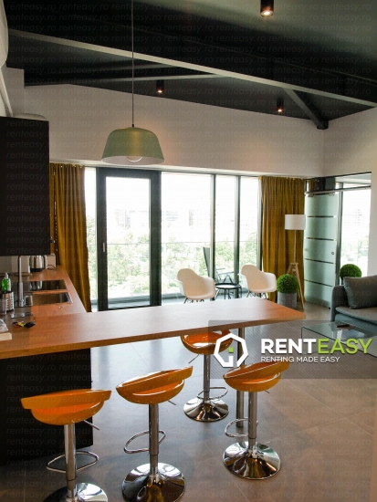 Prima inchiriere ! Penthouse cu 3 camere in bloc nou situat in zona Podu Ros