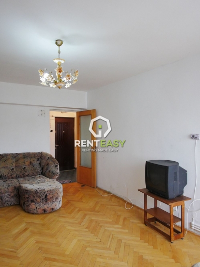 Apartament o camera Hala Centrala