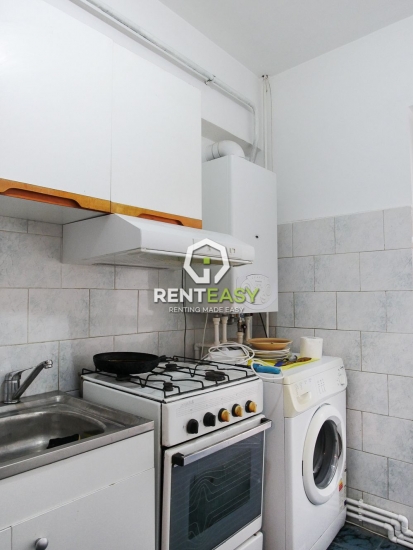 Apartament o camera Hala Centrala