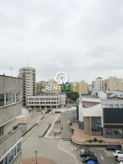 Apartament o camera Hala Centrala