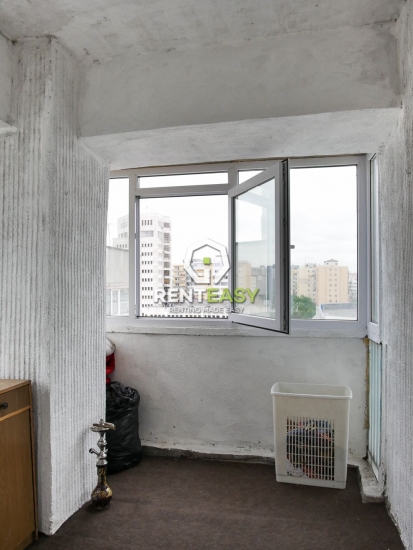 Apartament o camera Hala Centrala