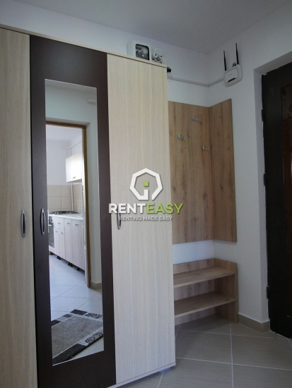 Apartament 2 camere Podu de Fier