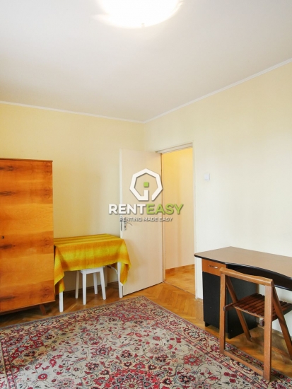 Apartament cu 2 camere decomandat situat in Centru - Podu de Fier
