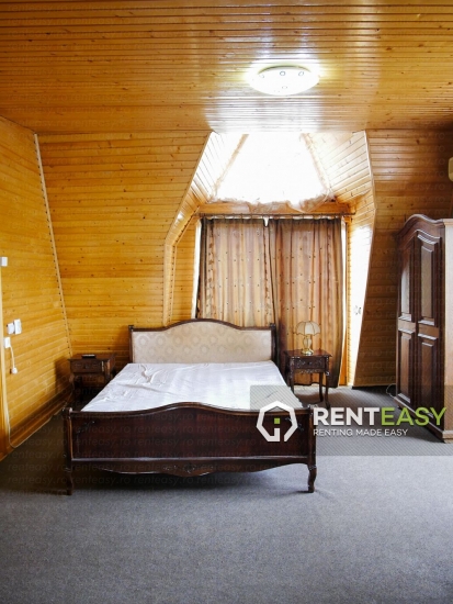 Apartament o camera in Tatarasi