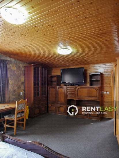 Apartament o camera in Tatarasi