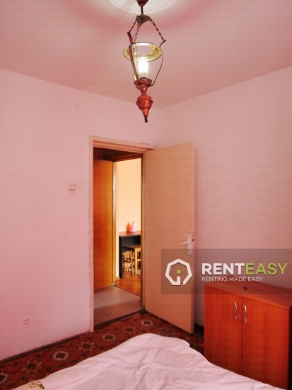 Apartament 3 camere Tg. Cucu