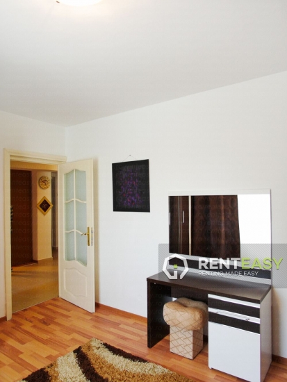 Apartament cu 2 camere la Hala Centrala