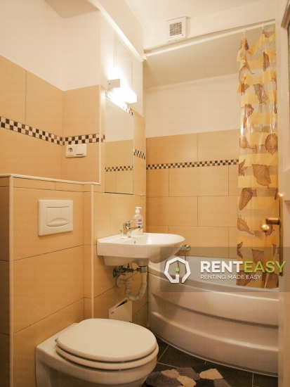 Apartament cu 3 camere de inchriat pe Inependentei