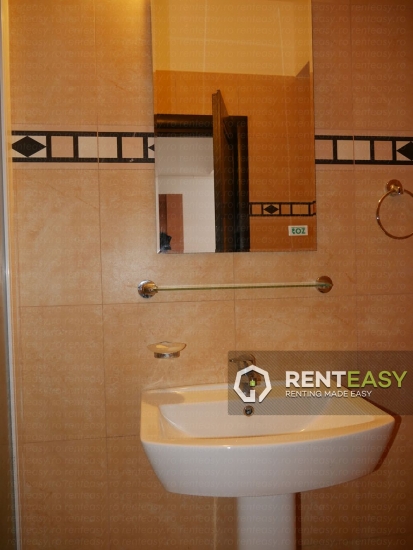 Apartament cu 2 camere - baie