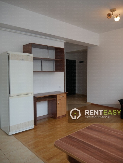 Apartament cu 2 camere - living
