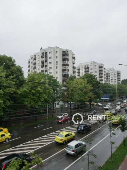 Apartament decomandat cu 2 camere de inchiriat in Independentei - UMF