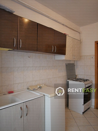 Apartament Decomandat cu 2 Camere de Inchiriat in Pacurari