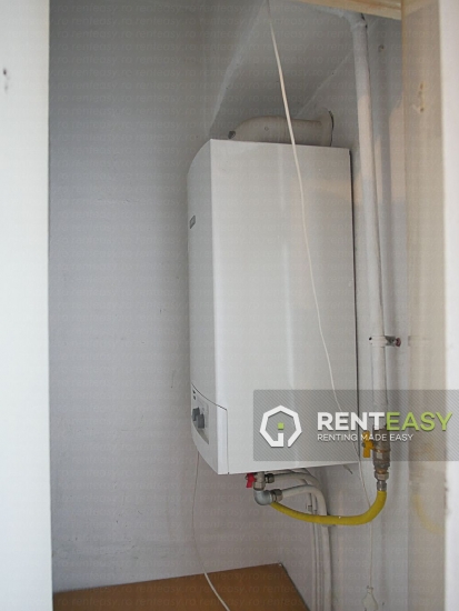 Apartament Decomandat cu 2 Camere de Inchiriat in Pacurari