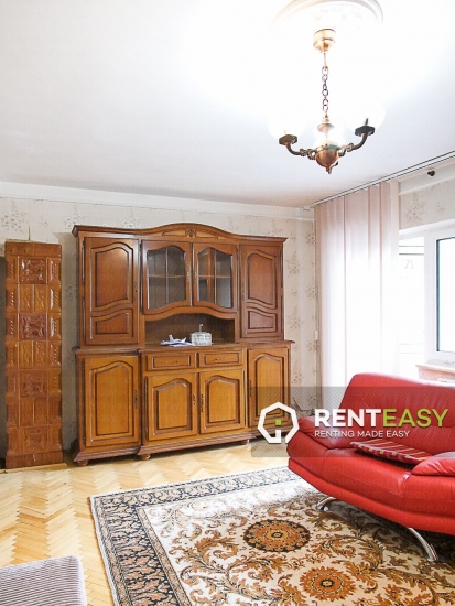 Apartament cu 3 camere de inchiriat in Iasi zona Targu Cucu