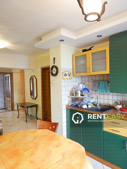 Apartament cu 3 camere de inchiriat in Iasi zona Targu Cucu