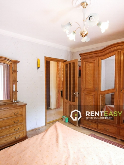 Apartament cu 3 camere de inchiriat in Iasi zona Targu Cucu