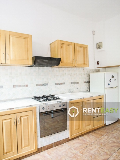 Vila cu 4 Camere de Inchiriat in Pacurari