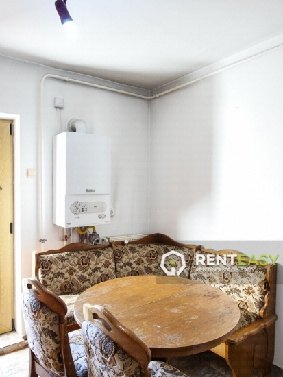 Apartament Decomandat cu 2 Camere de Inchiriat in Tg Cucu