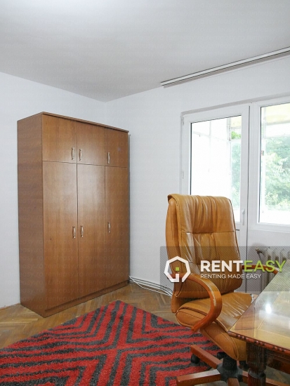 Apartament cu 2 Camere de Inchiriat pe Bulevardul Independentei