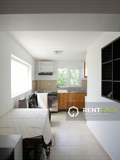 Apartament cu 3 Camere de Inchiriat la Vila in Moara de Vant